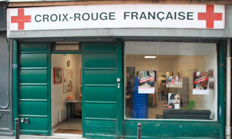 La laverie solidaire et connectée de La Croix Rouge se trouve rue d'Aboukir, dans le 1er arrondissement de Paris.